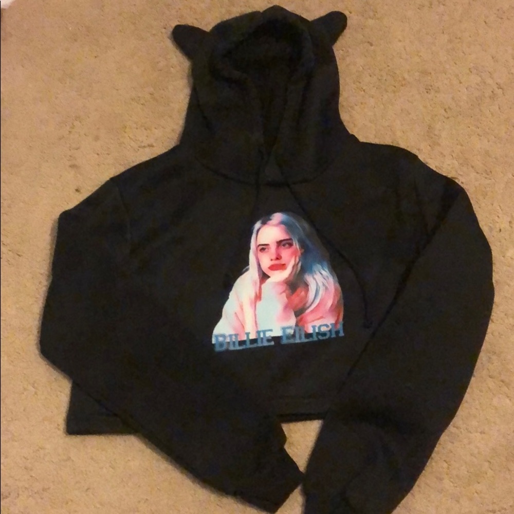 Black Billie ellish sweater